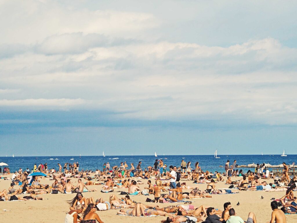 Find Accommodation for ESADE Students in Barcelona near the beaches